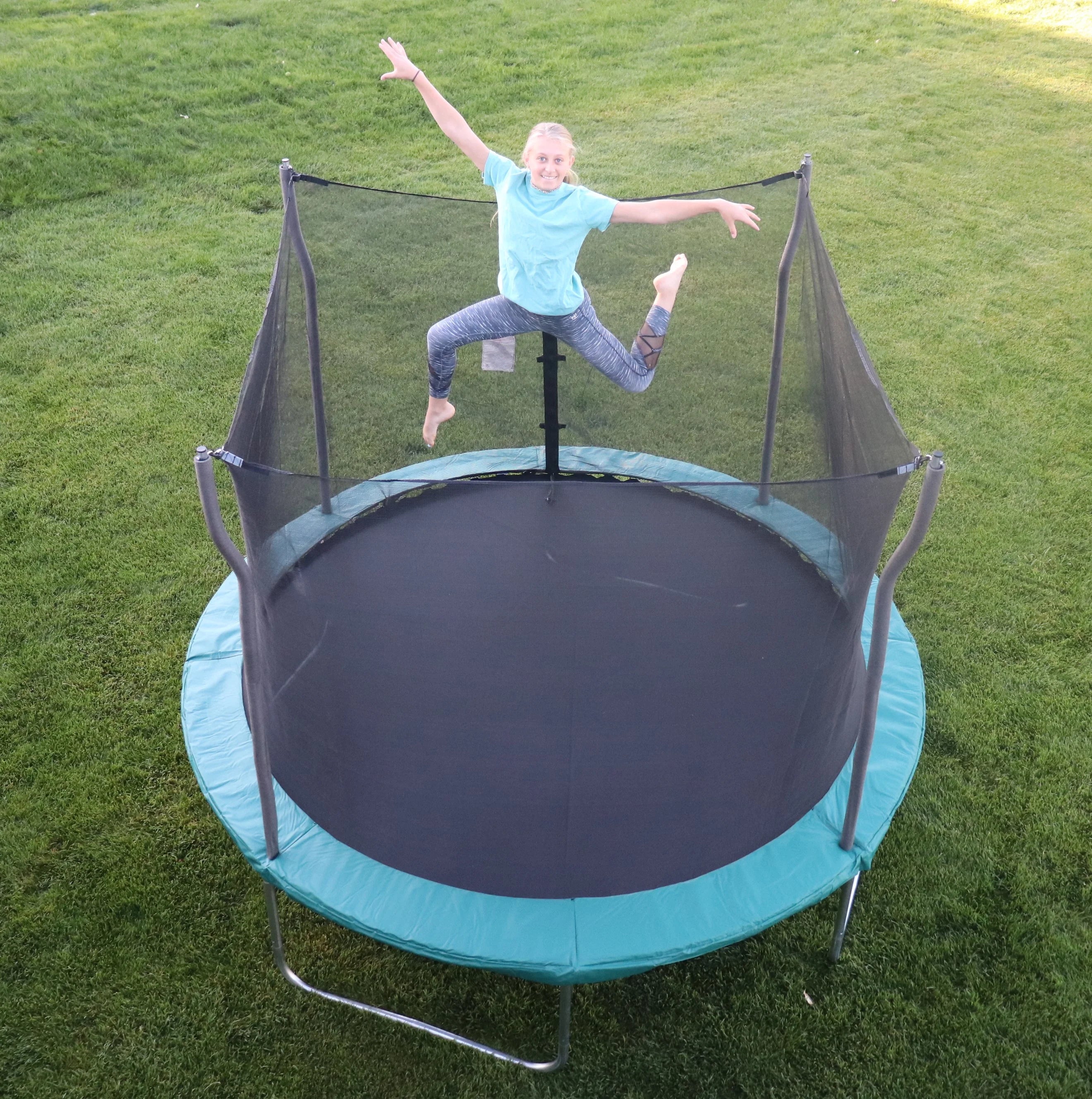10 foot Trampoline with Green Pad A8262