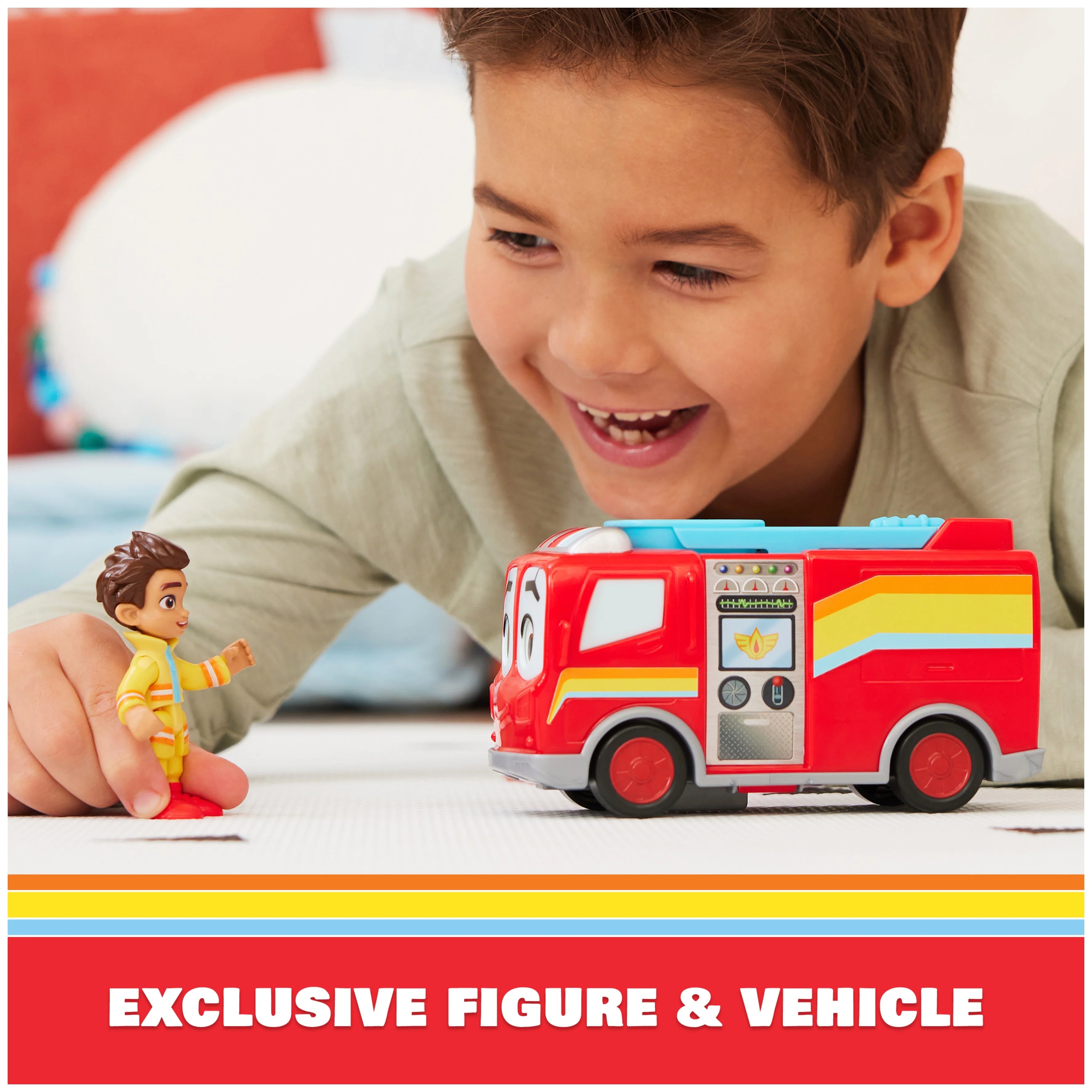Fire Truck and Action Figure for Kids 3 and up H420