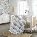 4-Piece Crib Bedding Set in Black/White M595781
