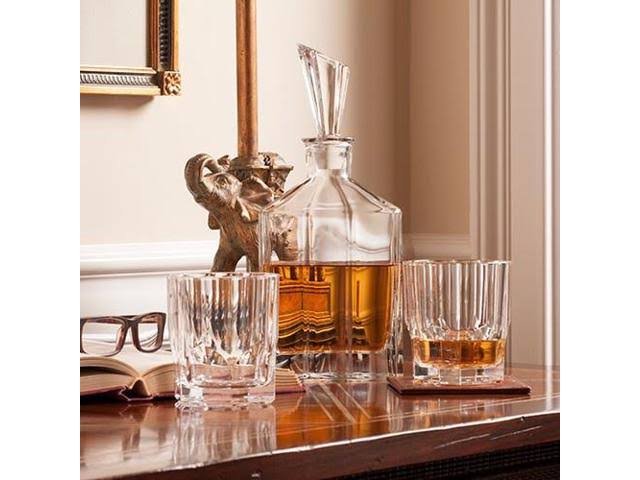 Decanter Set with Stopper and Whisky Tumblers G68391