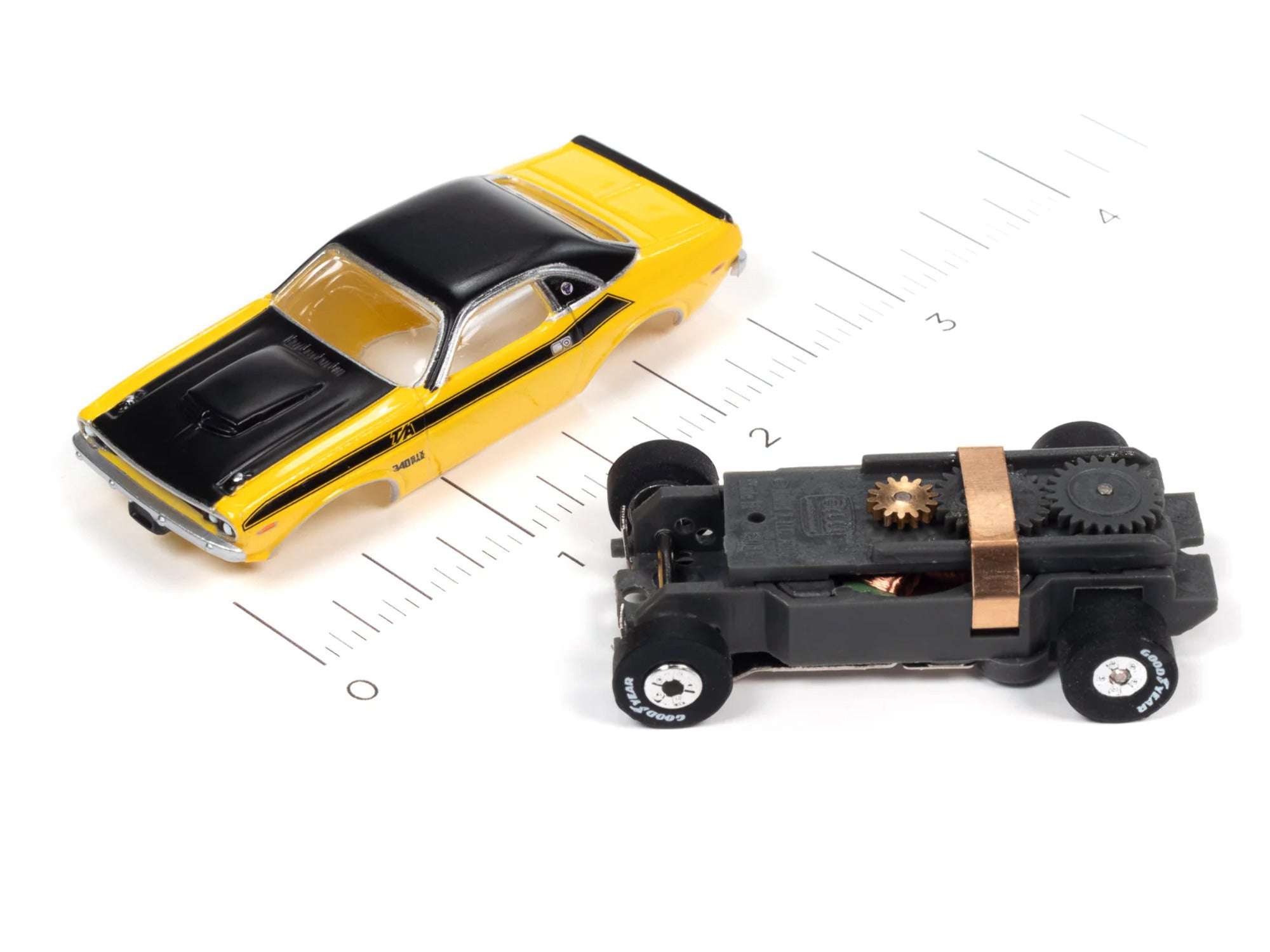 1970 Dodge Challenger T/A HO Scale Slot Car Q1138