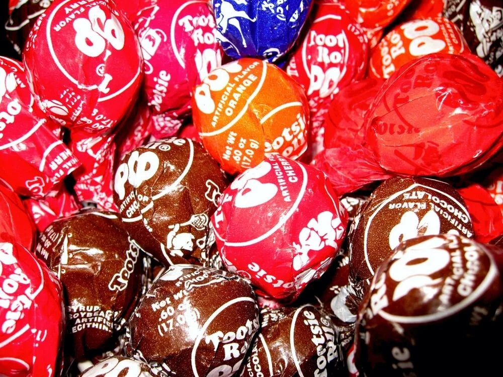 Assorted Tootsie Roll Pops, 2 Pounds, Approx 46 Pops V68190