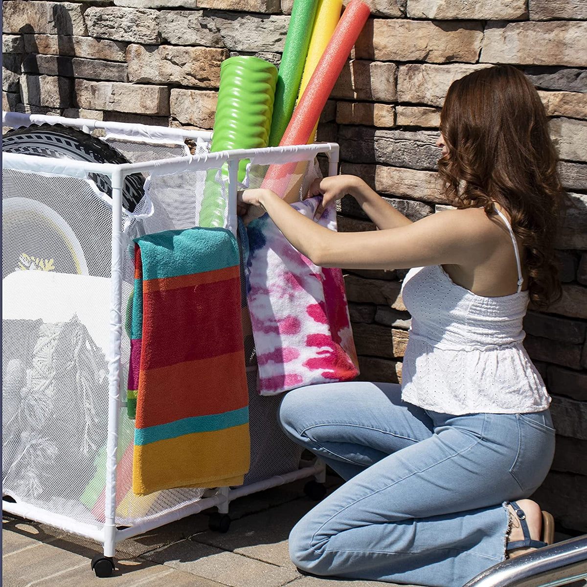 Extra-Large White Mesh Rolling Storage Organizer Bin L964