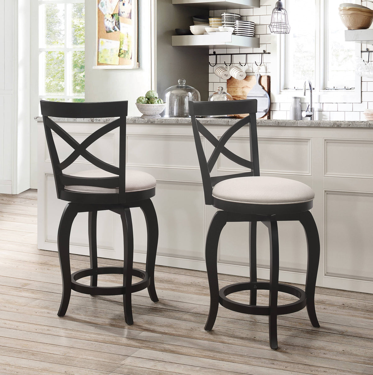 Black Swivel Counter Height Stool V636