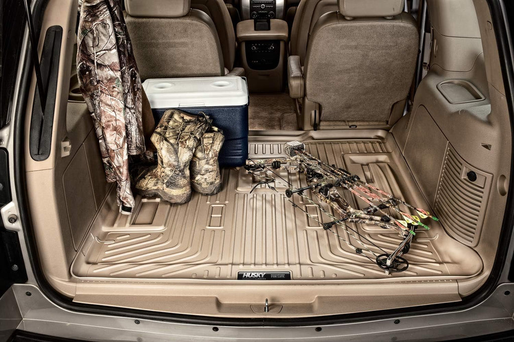 Black Cargo Liner C1079