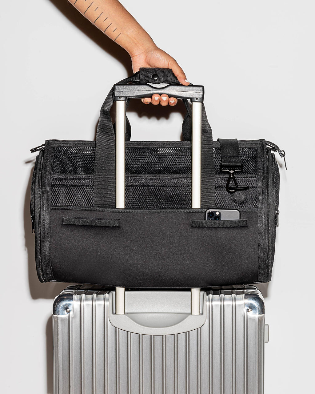 Black Travel Carrier A1876