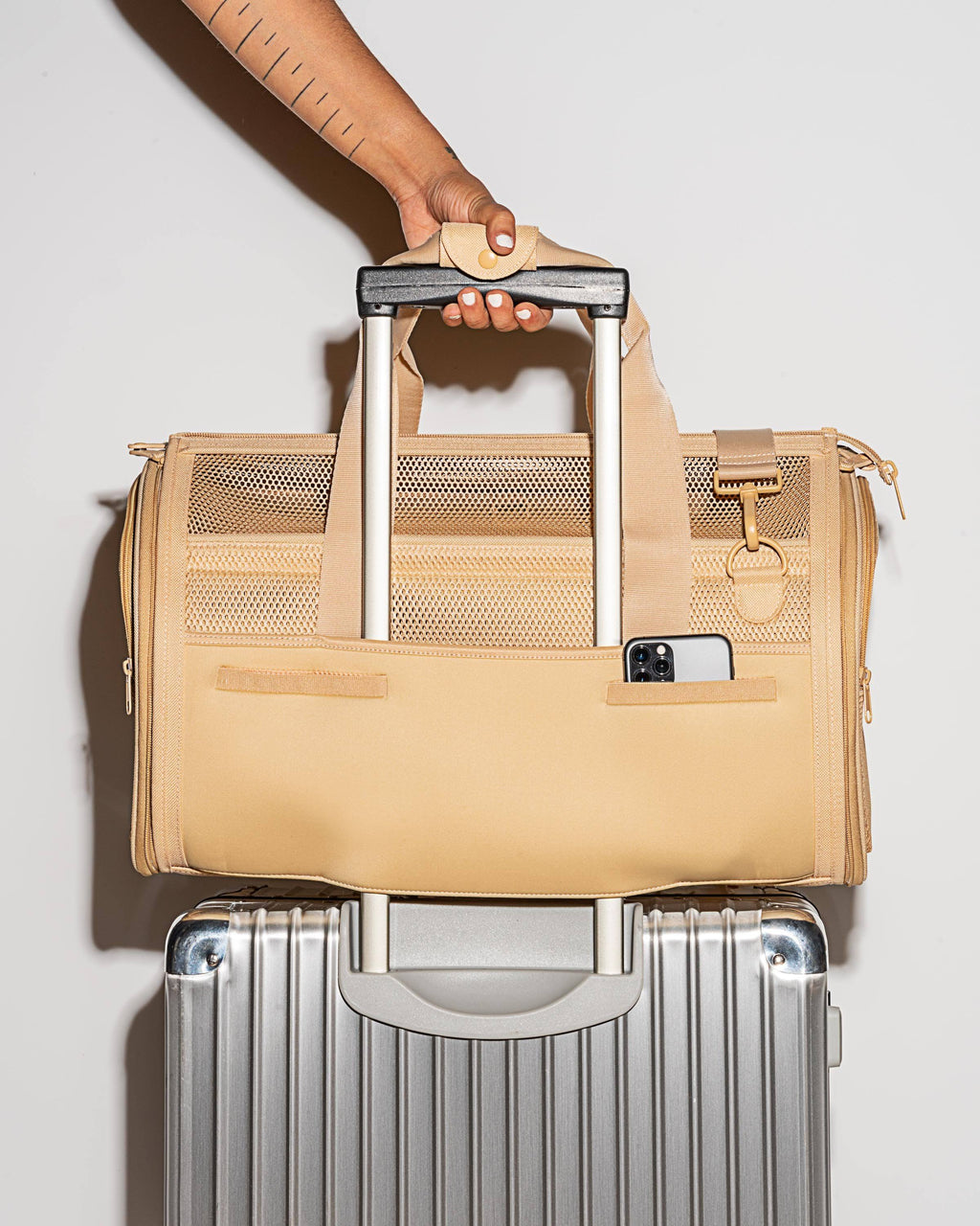 Black Travel Carrier A1876