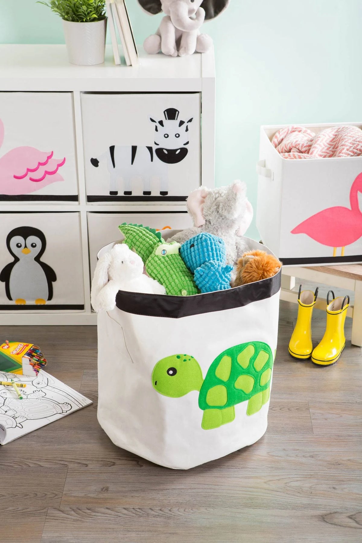 Green and White Turtle Themed Storage Basket L85592