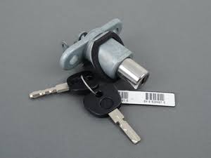 Genuine BMW Trunk Catch with Key K579690
